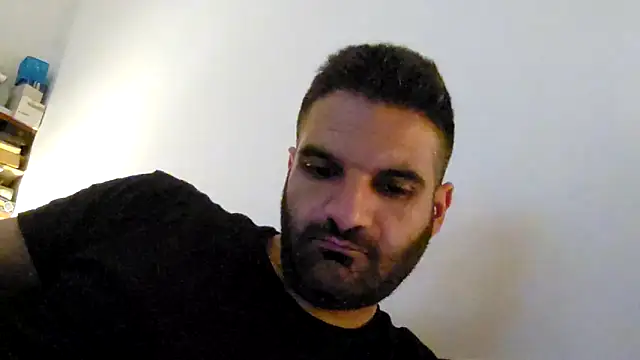 marios87xxl online show from March 29, 2026, 10:32 pm