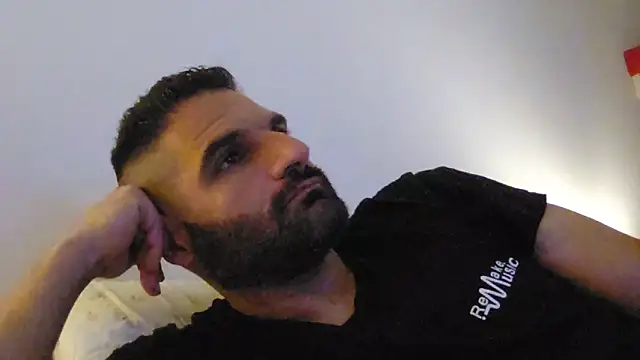 marios87xxl online show from May 27, 2026, 8:39 pm