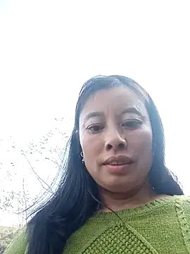 Snapshot of kaia-cam chatting on February 6, 2026, 8:07 am kaia-cam online show from February 6, 2026, 8:07 am