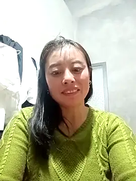 Snapshot of kaia-cam chatting on February 6, 2026, 8:23 pm kaia-cam online show from February 6, 2026, 8:23 pm