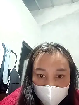 Snapshot of kaia-cam chatting on February 8, 2026, 8:56 pm kaia-cam online show from February 8, 2026, 8:56 pm