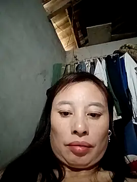 Snapshot of kaia-cam chatting on February 19, 2026, 6:09 am kaia-cam online show from February 19, 2026, 6:09 am