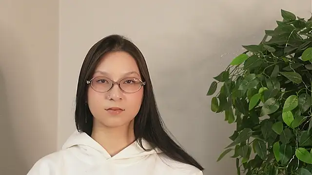 Snapshot of CecilaHilgers chatting on January 15, 2026, 8:19 am CecilaHilgers online show from January 15, 2026, 8:19 am