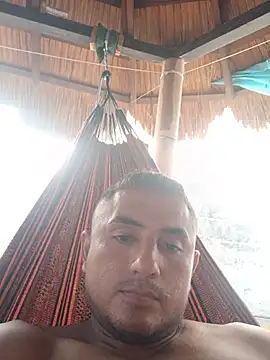 Snapshot of knox_zeque chatting on July 17, 2026, 12:56 pm knox zeque online show from July 17, 2026, 12:56 pm