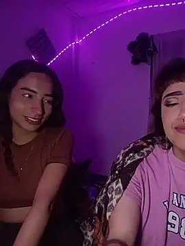 AlexxaAndRileyy online show from June 5, 2026, 5:25 am