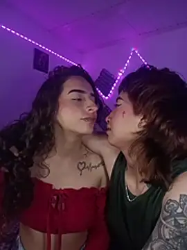 AlexxaAndRileyy online show from July 8, 2026, 3:55 am