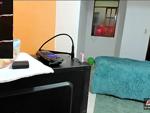 Snapshot of talia_mystic chatting on February 26, 2026, 1:32 pm talia mystic online show from February 26, 2026, 1:32 pm