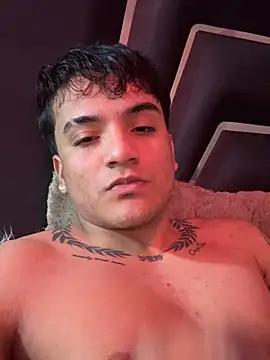 Snapshot of SmitWarrior chatting on January 12, 2026, 10:26 pm SmitWarrior online show from January 12, 2026, 10:26 pm