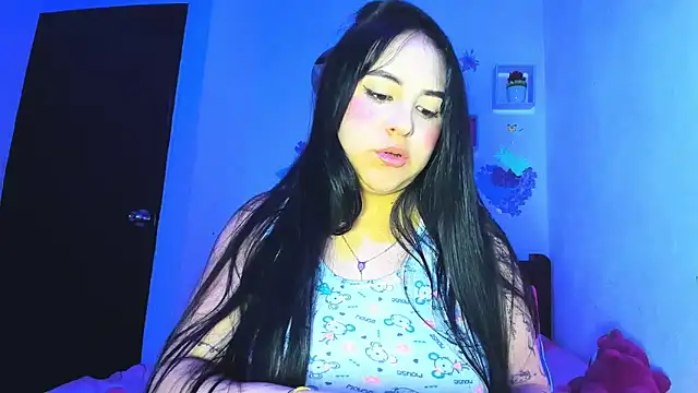 Penelopeflame18 online show from May 23, 2026, 12:16 am