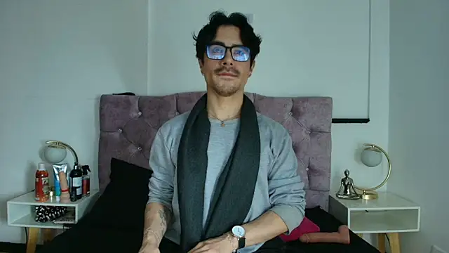 Snapshot of Ethan_Briggs_ chatting on March 3, 2026, 3:34 am Ethan Briggs online show from March 3, 2026, 3:34 am