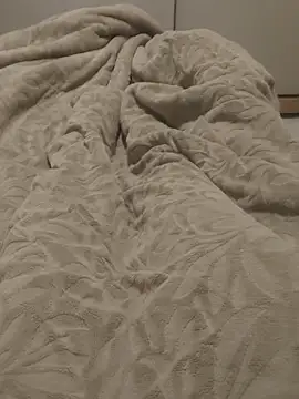 Karine0806 online show from April 6, 2026, 2:42 am