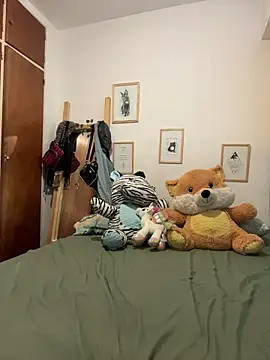 Snapshot of miafoxmia chatting on February 21, 2026, 11:44 am miafoxmia online show from February 21, 2026, 11:44 am