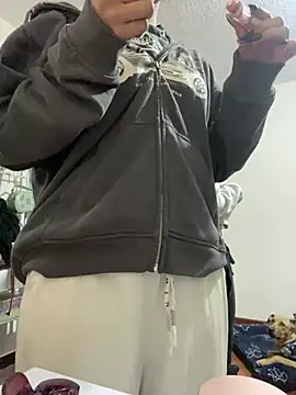 ivy-777 online show from April 7, 2026, 2:45 am