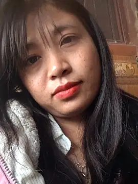 miumiu sexy2x online show from February 2, 2026, 1:48 am