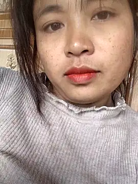 miumiu sexy2x online show from March 12, 2026, 7:36 am