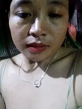 miumiu sexy2x online show from April 7, 2026, 12:38 pm