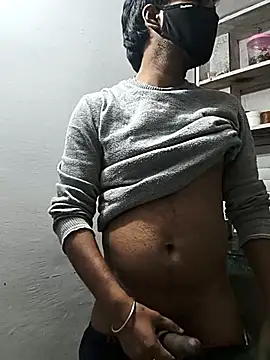 Hottlund6 online show from February 12, 2026, 1:22 am