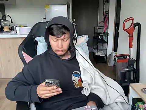 Snapshot of fuckkyu420 chatting on January 13, 2026, 11:26 am fuckkyu420 online show from January 13, 2026, 11:26 am