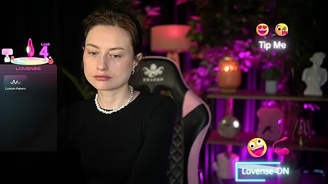 baby luna xo online show from February 11, 2026, 9:36 am