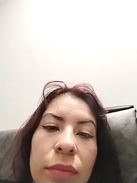 niiix 01 online show from February 13, 2026, 11:12 pm