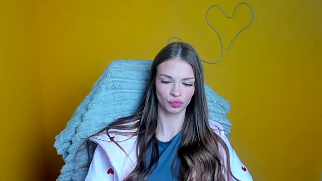 Lina Loveuu online show from March 26, 2026, 12:44 pm