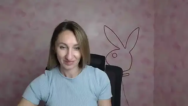 Diana Sweeet  online show from May 5, 2026, 5:59 am