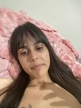 Snapshot of Tatat6_yy chatting on June 18, 2026, 12:11 am Tatat6 yy online show from June 18, 2026, 12:11 am