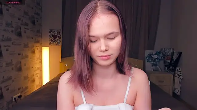 OwlLynn online show from January 18, 2026, 9:02 am