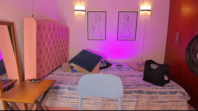 Snapshot of dirty_sexx_ chatting on February 15, 2026, 9:00 pm dirty sexx online show from February 15, 2026, 9:00 pm