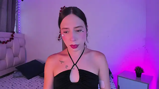 Snapshot of dirty_sexx_ chatting on February 18, 2026, 6:15 pm dirty sexx online show from February 18, 2026, 6:15 pm