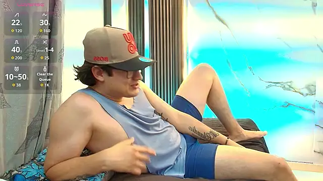 Danner Alaia online show from February 3, 2026, 7:41 pm