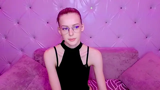 kittie like18 online show from March 22, 2026, 12:58 am