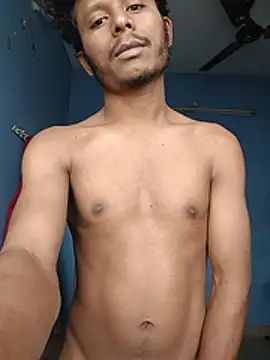 Snapshot of stylee_satheesh chatting on July 4, 2026, 8:53 am stylee satheesh online show from July 4, 2026, 8:53 am