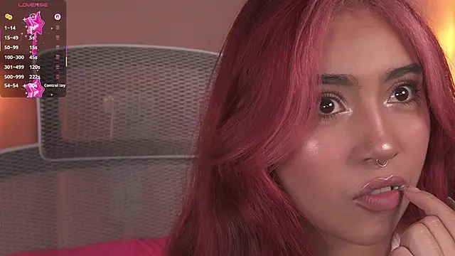 Dakota velvet  online show from March 5, 2026, 12:01 pm