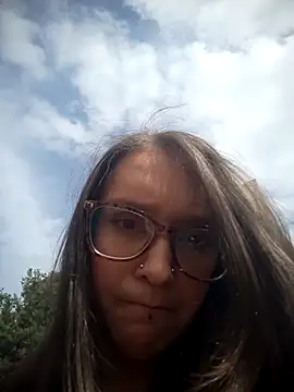 Karla-giraldo 1 online show from February 12, 2026, 2:23 pm