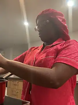 icelyne 2001 online show from March 6, 2026, 12:07 am