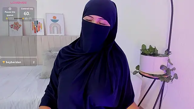 Snapshot of _Amirah chatting on February 12, 2026, 7:20 pm Amirah online show from February 12, 2026, 7:20 pm