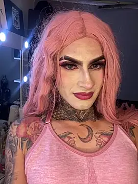 Valen lewis online show from April 7, 2026, 6:03 am