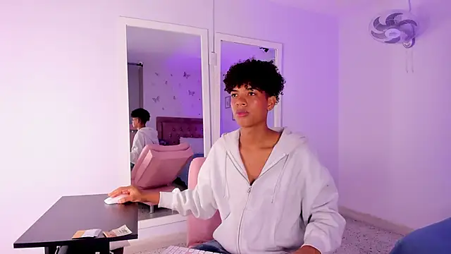 Jack Rusel online show from April 4, 2026, 3:16 am