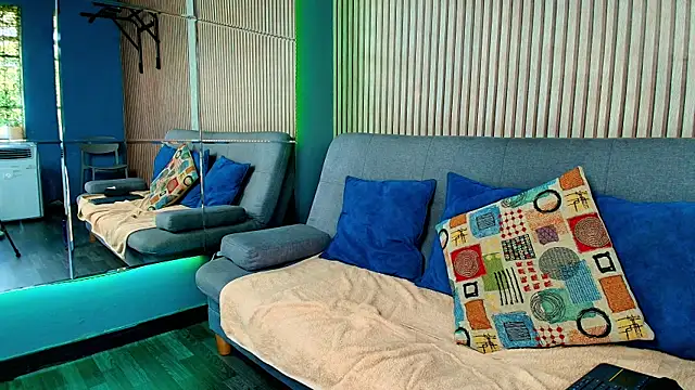 Vans Ross online show from March 14, 2026, 7:30 pm