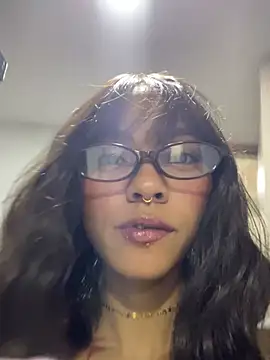Snapshot of LizStorm_ chatting on June 30, 2026, 10:55 pm LizStorm online show from June 30, 2026, 10:55 pm
