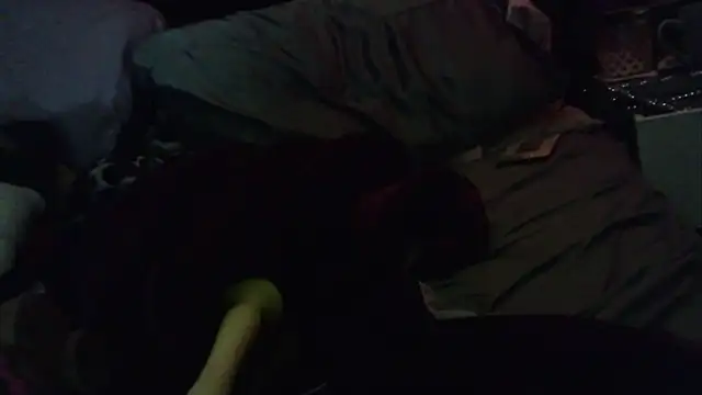 allymoon1369 online show from April 4, 2026, 12:46 pm