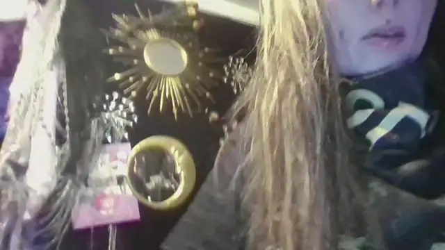 allymoon1369 online show from April 19, 2026, 2:49 pm