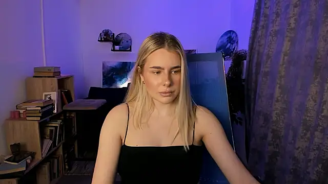 Snapshot of MiaMorse chatting on February 5, 2026, 8:41 am MiaMorse online show from February 5, 2026, 8:41 am