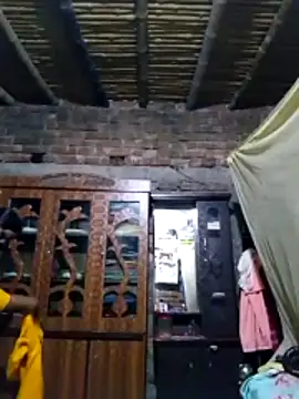 Hot Sweeti online show from March 31, 2026, 10:21 pm