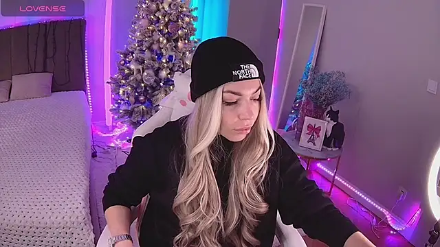 Snapshot of Daysy_Wood chatting on January 15, 2026, 7:57 am Daysy Wood online show from January 15, 2026, 7:57 am