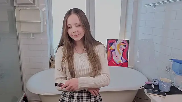 CinthiaSluis online show from February 11, 2026, 6:18 am