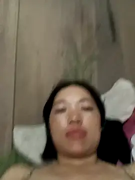 Snapshot of kotaka-shoow chatting on April 18, 2026, 7:58 pm kotaka-shoow online show from April 18, 2026, 7:58 pm