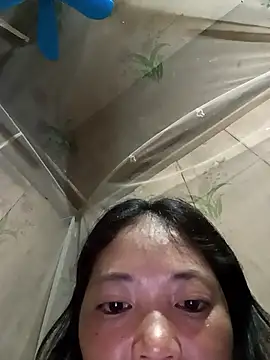 Snapshot of kotaka-shoow chatting on May 19, 2026, 5:41 pm kotaka-shoow online show from May 19, 2026, 5:41 pm