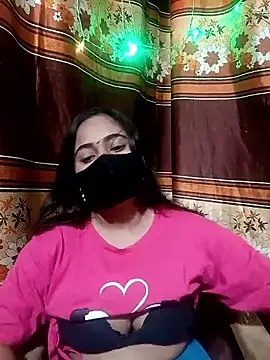 Red-Bird2 online show from March 8, 2026, 1:36 am